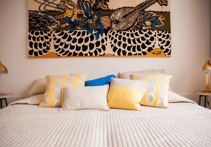 Pelican Stay - Apt. near Eiffel Tower Featured Image