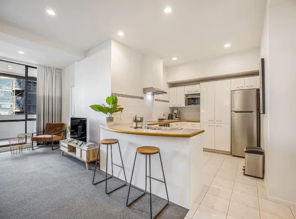Spacious Character Apartment Private kitchen