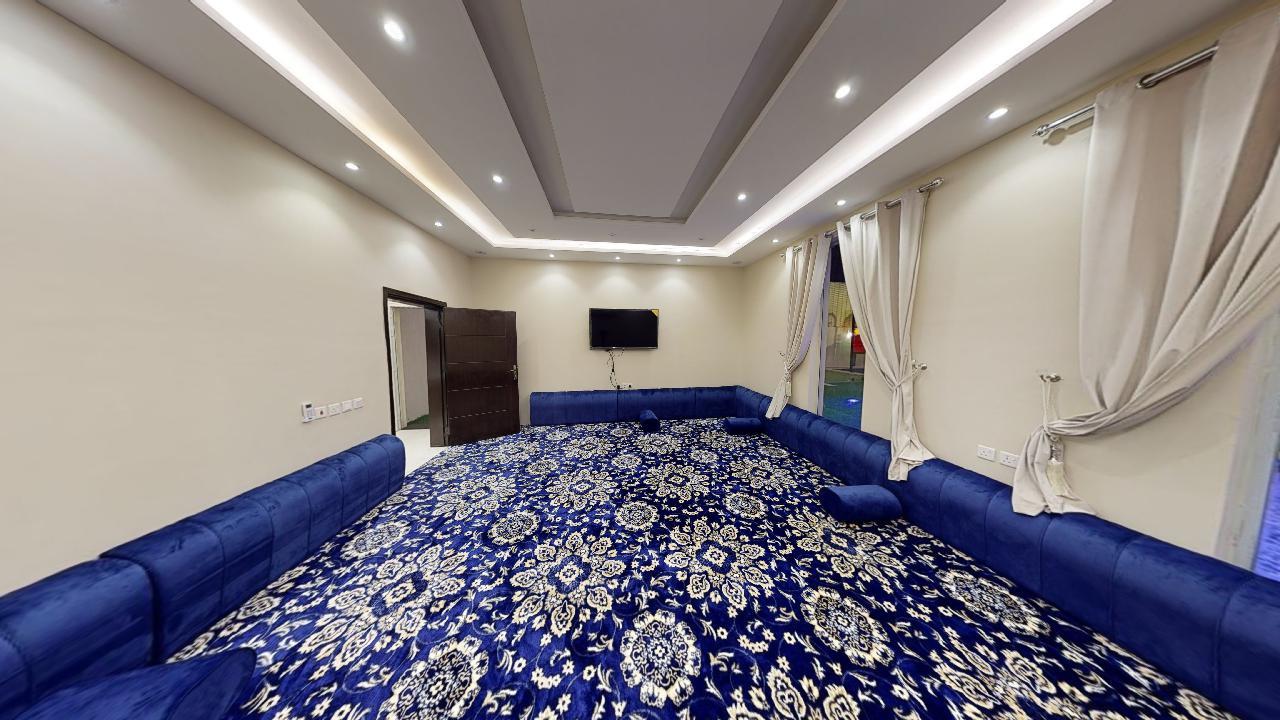 Attractive Chalet with Pool | 1105 Indoor majlis