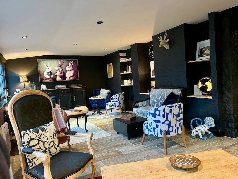 أوتل ريستوران لا ميزون