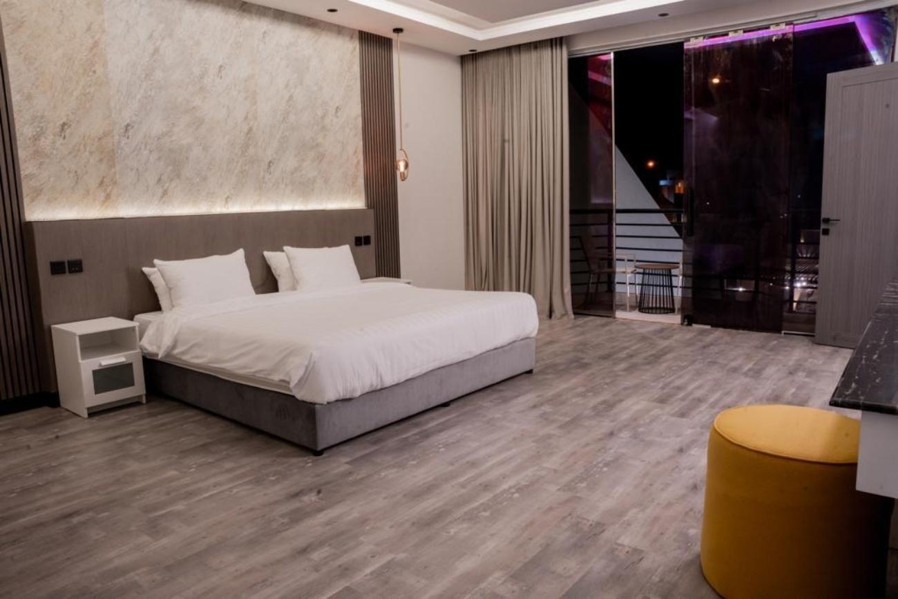 Comfy Chalet with Comfortable and Simple Furniture | 2397 Bedroom