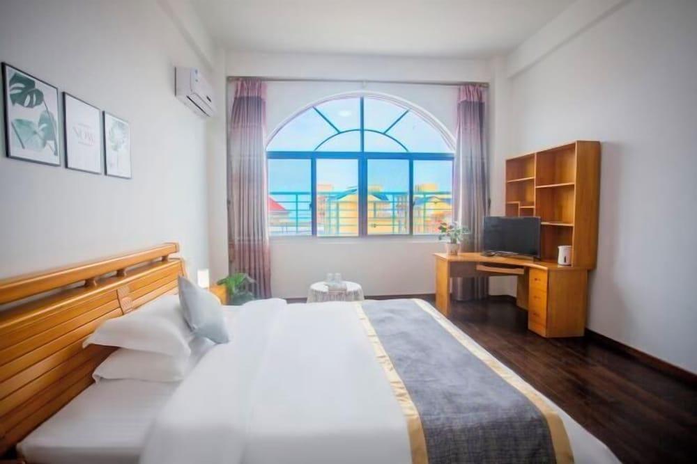 Ease Hotel Weizhou Island