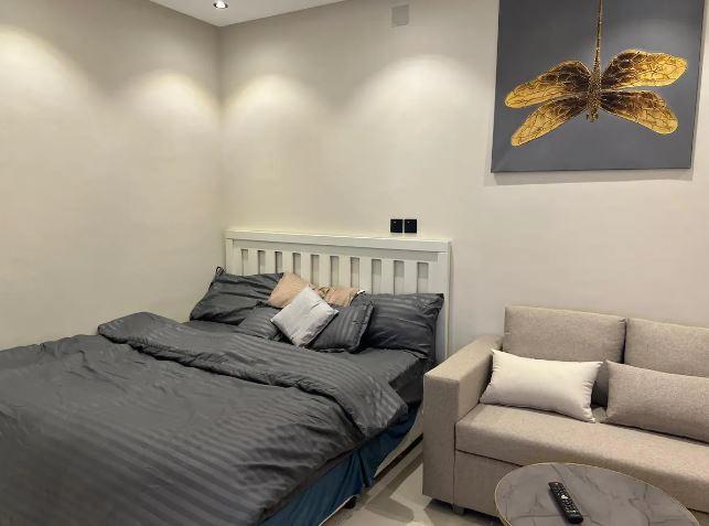 Distinctive and Elegant Studio For a Happy Stay - 11 Featured Image