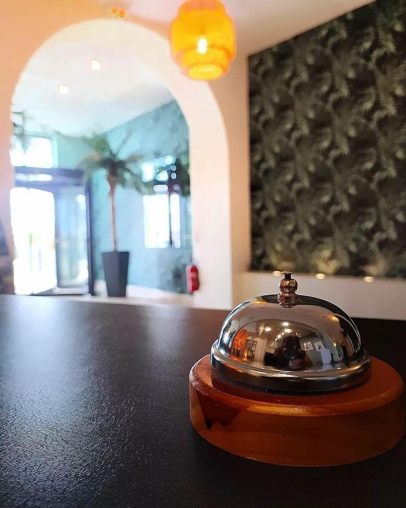 فندق وسبا ماري آي سيل