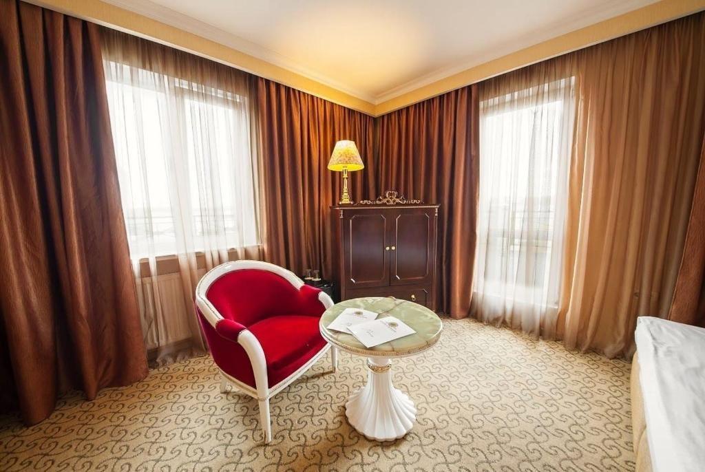 موسكو هوتل هوليداي كولكشن أخرى