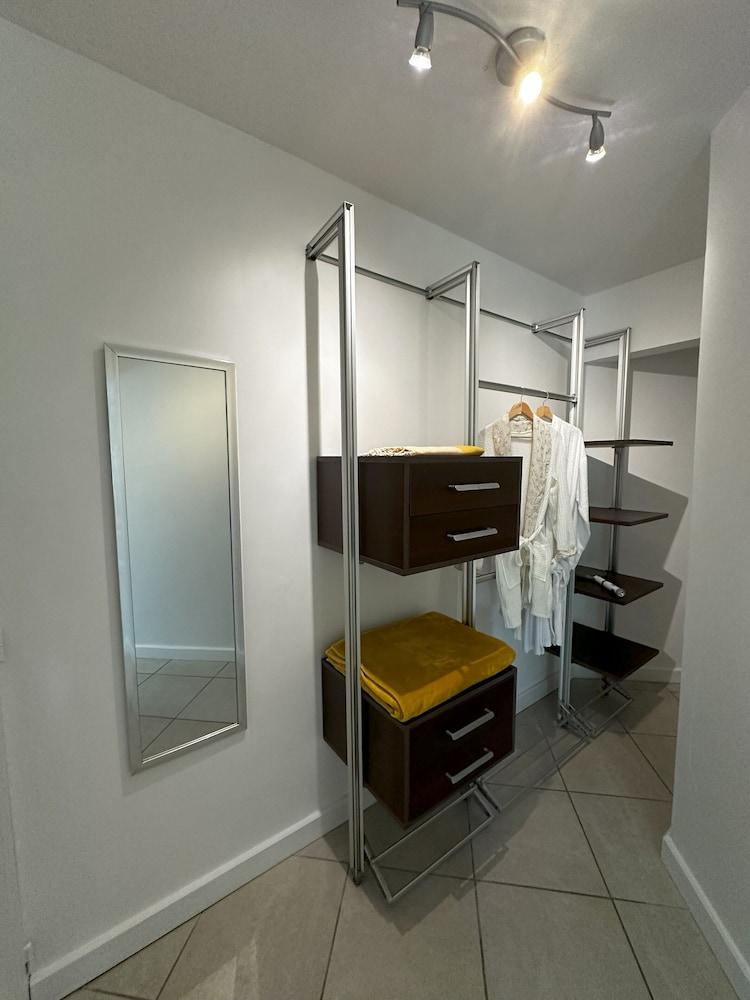 Cahya Lodge Room