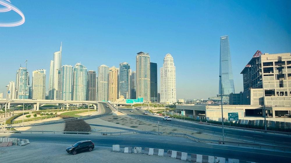 صن داي - شارع الشيخ زايد برج كونكورد من بيلفيلا المنطقة الخارجية