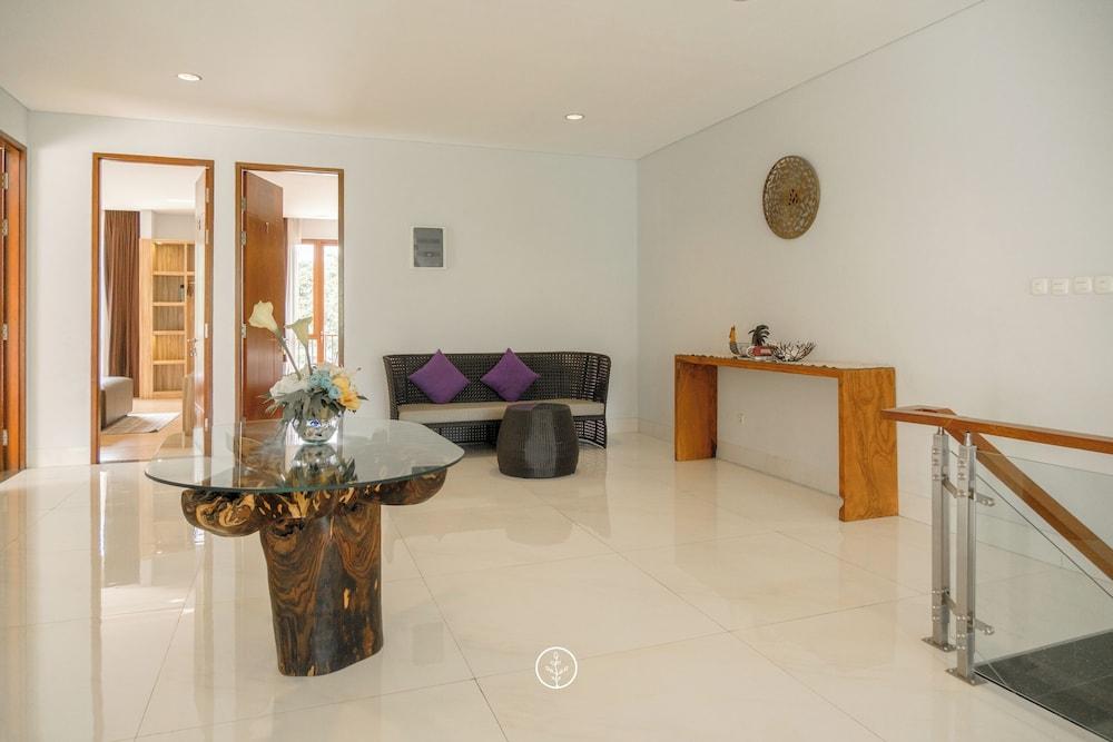 Asmaya Hill View 7BR Villa with a private pool Interior Detail