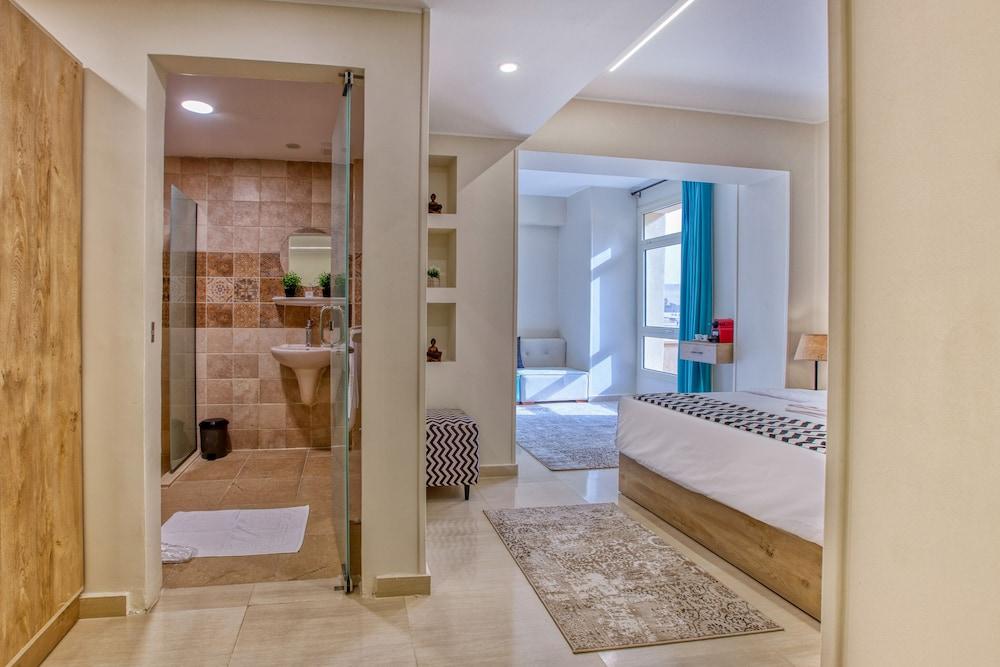 فندق ذا جيت أمام الأهرامات وأبو الهول غرفة