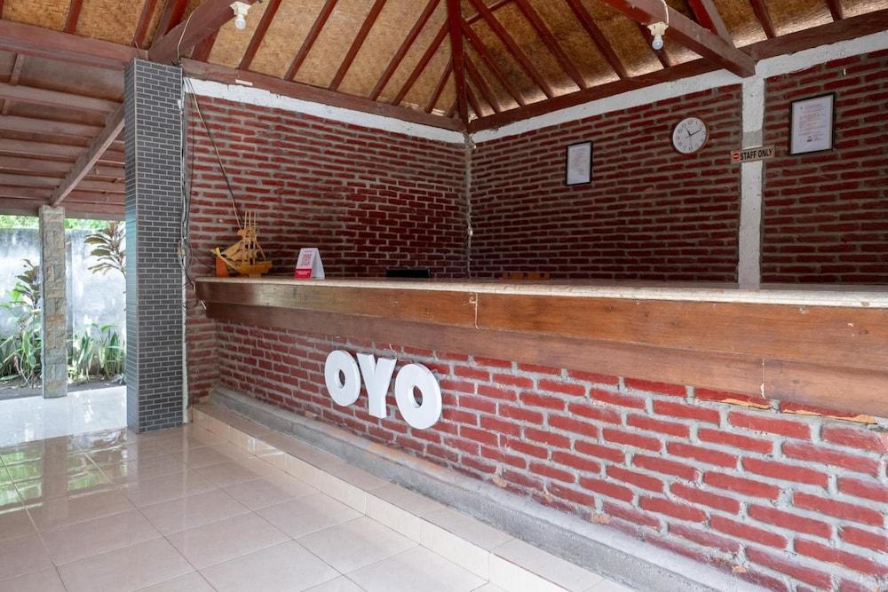 Bumi Aditya Hotel Lobby