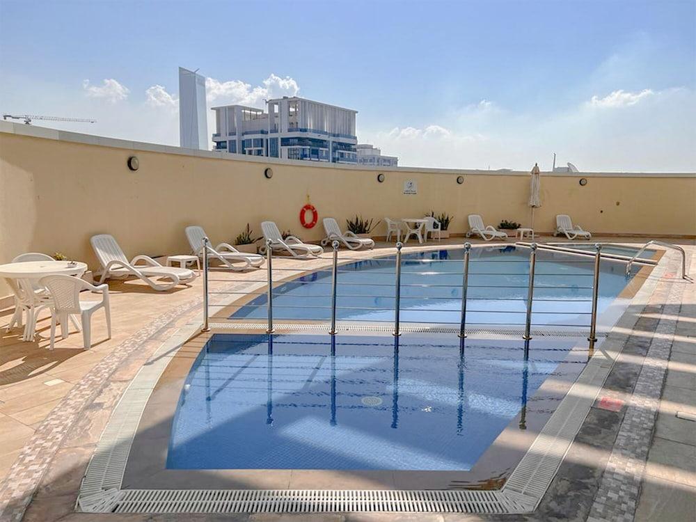 كوزموس ليفينج، شقة إستوديو مريحة بالقرب من مارينا زحليقة مائية