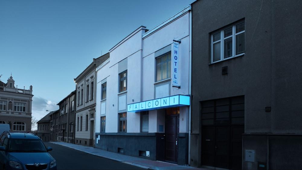 Pension Falconi