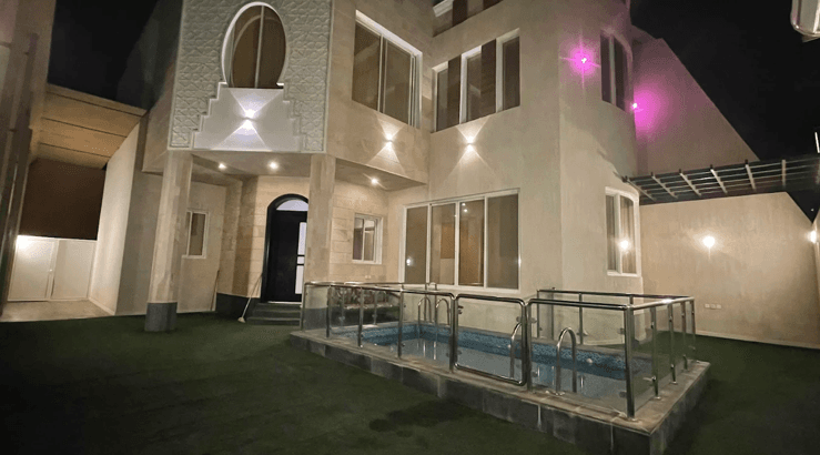Elegant Villa with Outdoor Pool | 5813