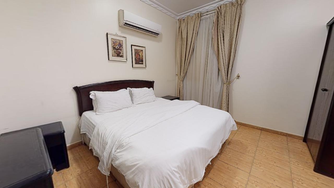 Elegant Chalet with Comfortable and Simple Furniture | 1956 Bedroom