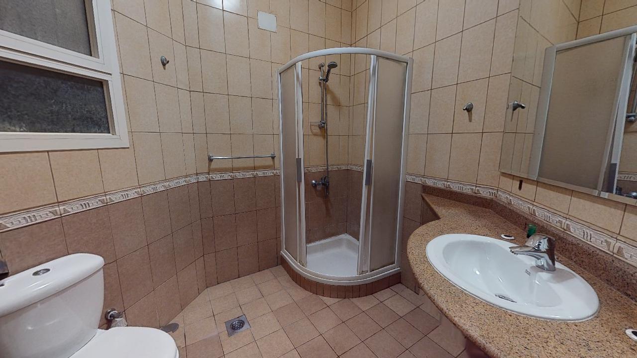 Attractive Chalet with Comfortable and Simple Furniture | 1958 Bathroom