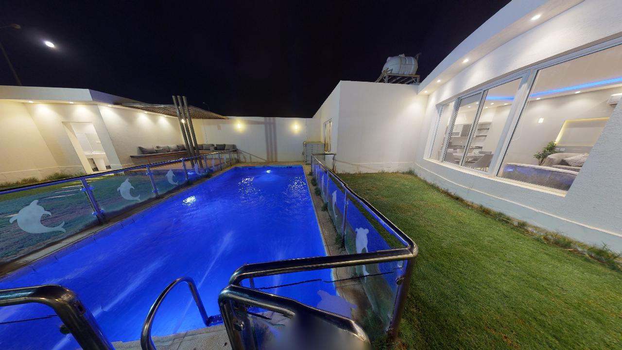 Comfy Chalet with Pool | 338