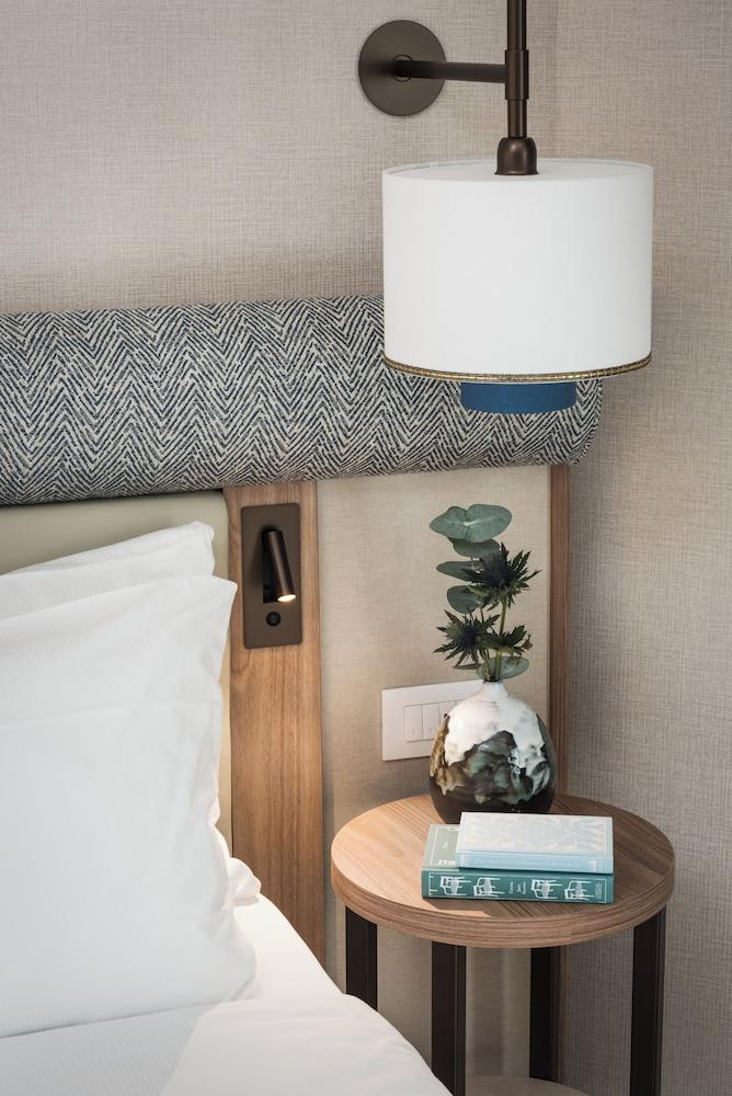Ambasciatori Hotel Mestre Venice, Tapestry Collection by Hilton Room