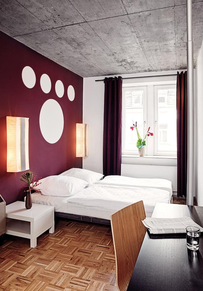 Five Elements Hostel Room
