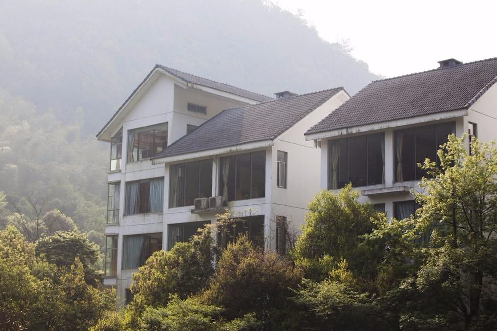 Lin An He Run Shi Jia Resort Featured Image