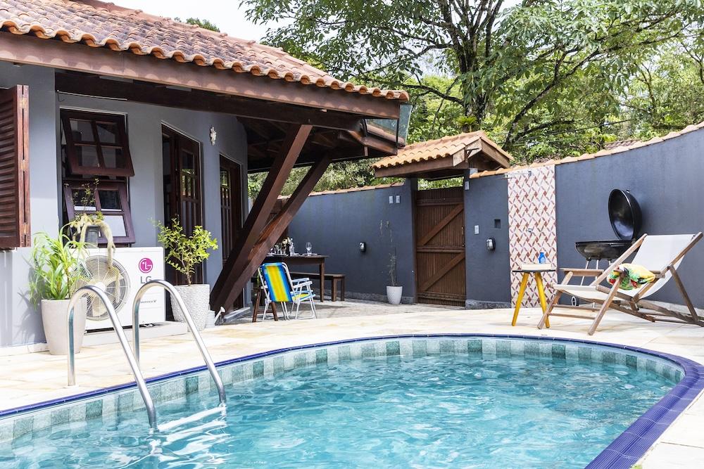 Casa Charmosa com Piscina - Barra do Una Waterslide