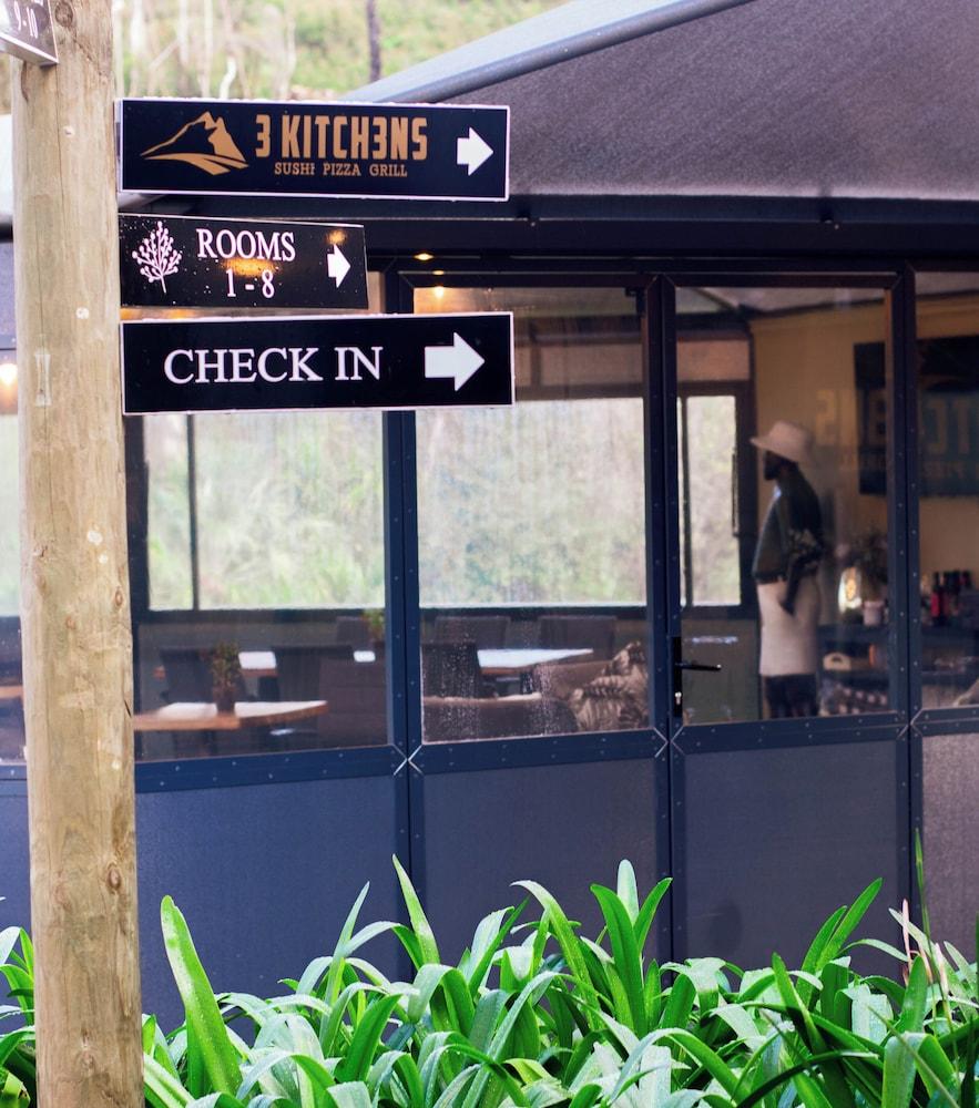 سيلفر فوريست بوتيك هوتل آند سبا منطقة الاستقبال