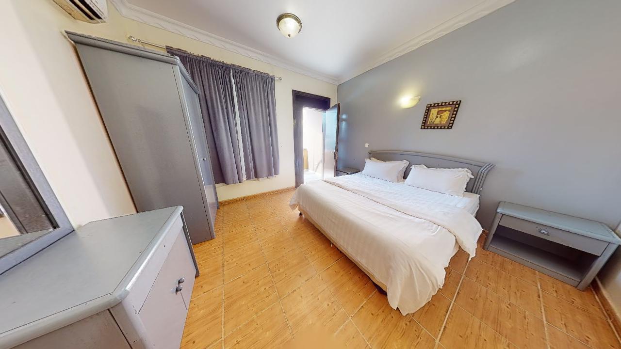Attractive Chalet with Comfortable and Simple Furniture | 1993 Room