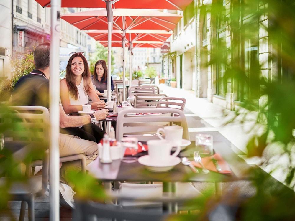 أوتل ميركيور ليون سونتر بلازا ريبوبليك المنطقة الخارجية