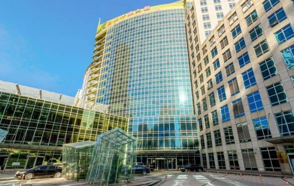 إنترناشونال بامبو آند راتان تاور