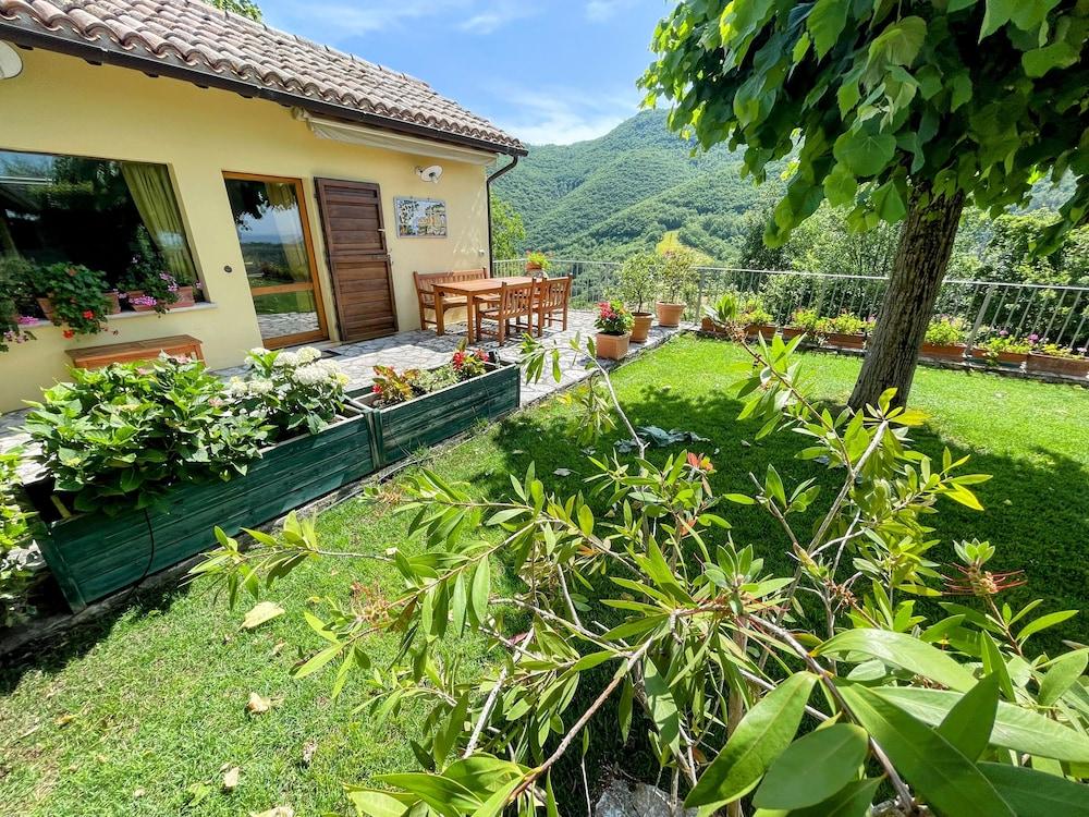 Serene Tuscan Retreat With Breathtaking Views Property Grounds