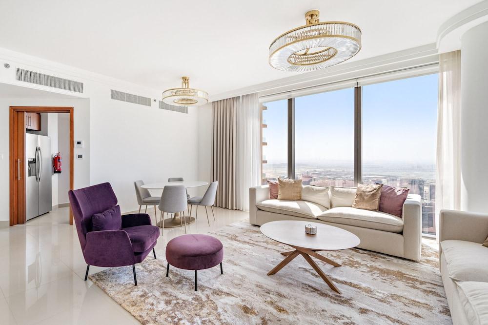Boulevard Point - 4302 2BD Room