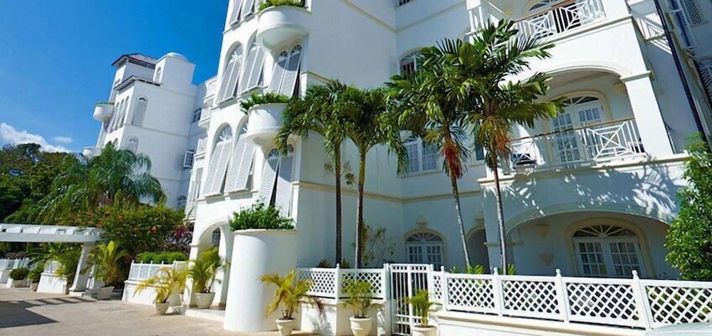 Condo Old Trees 6 - Firefly Exterior