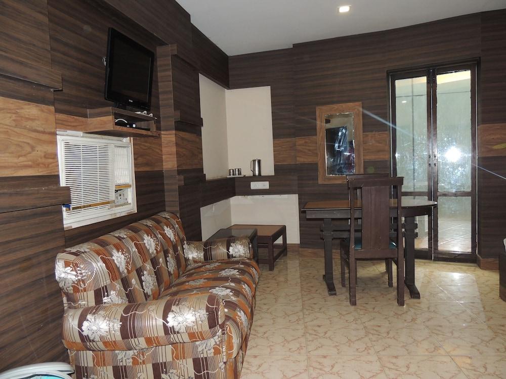 Gateway Rooms Featured Image