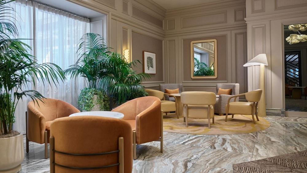The Camby, Autograph Collection Lobby Sitting Area