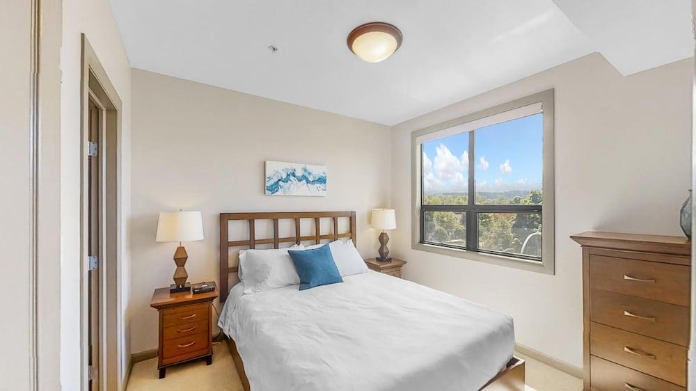 Fourth Floor Delight at Playa #451 Room