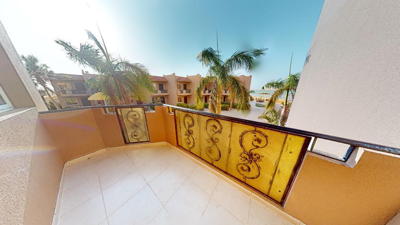 Attractive Chalet with Comfortable and Simple Furniture | 1993 Balcony