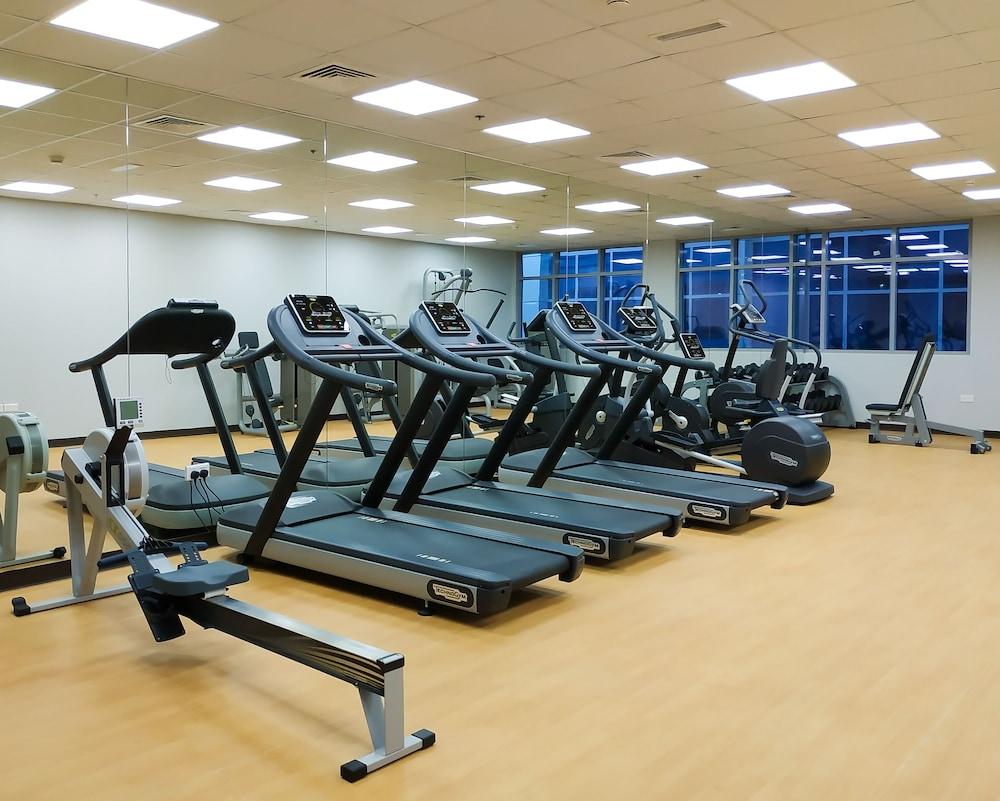 Maison Privee - Beautiful Chic Apt w/Full Marina View Nxt 2 Beach Fitness Facility