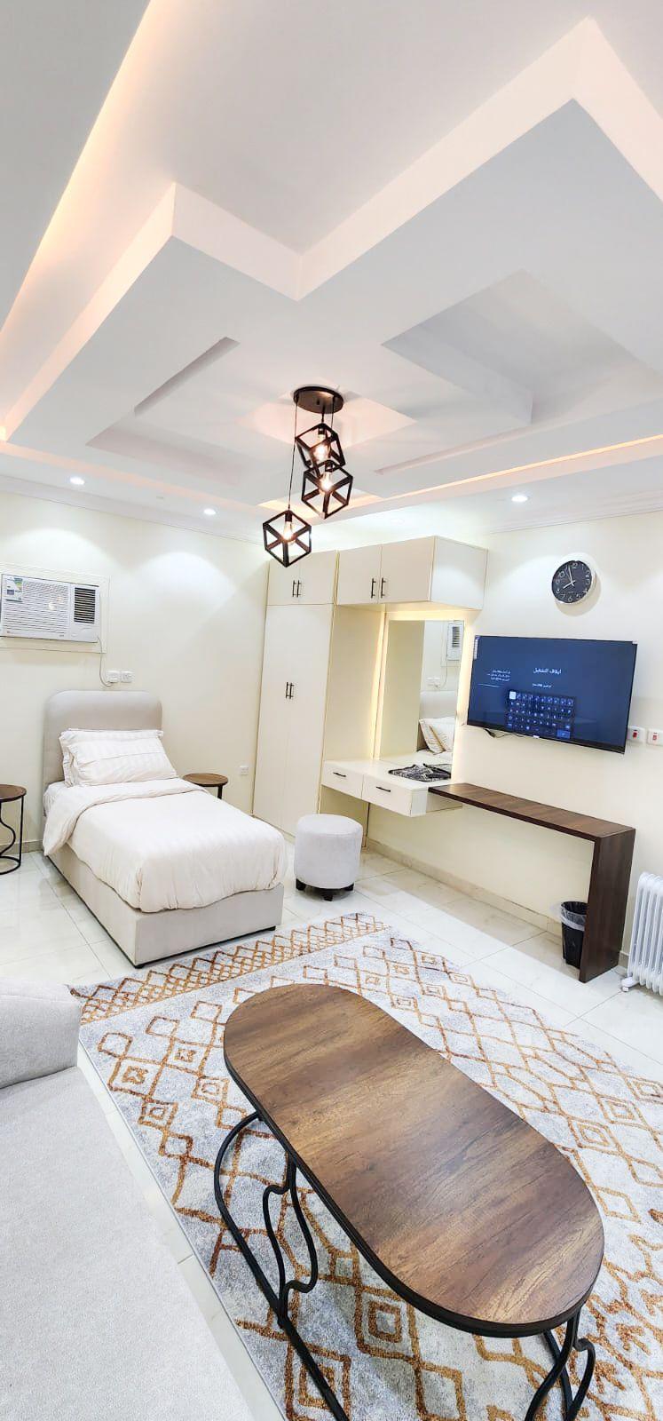 Elegant Room with Comfortable and Simple Furniture | 5589 Featured Image