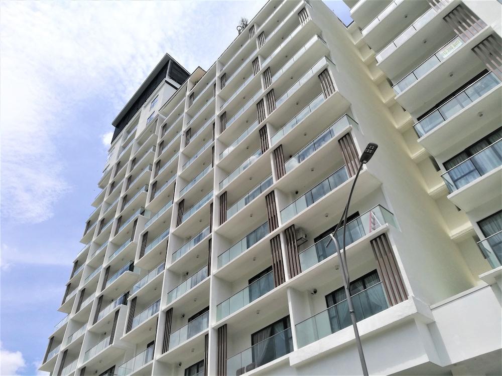 ETM Midhill Modern Studio Room - Genting Featured Image