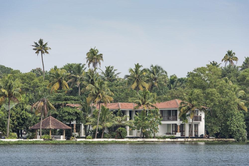 بيوريتي آت ليك فيمباناد تفاصيل الفندق من الخارج