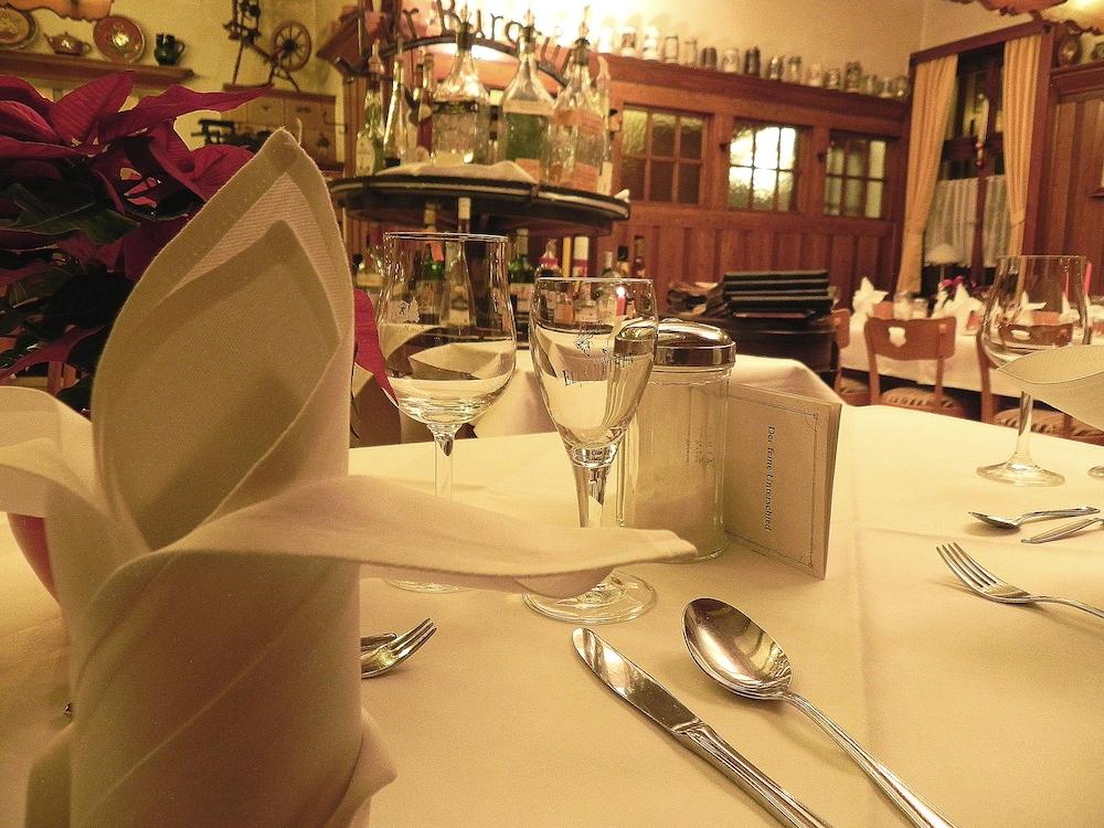 Zur Burgruine Frauenberg Restaurant