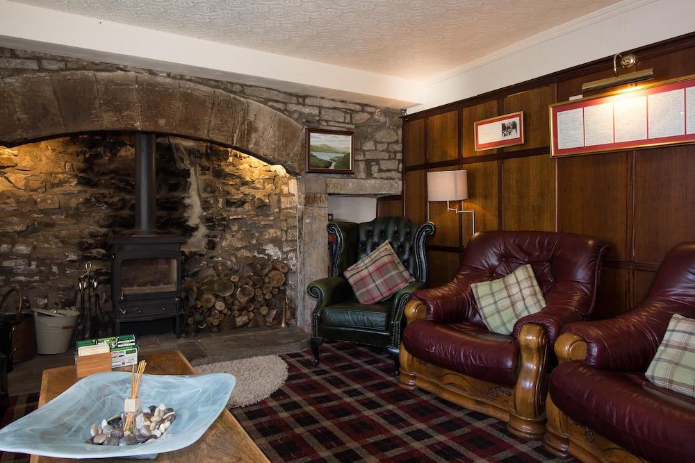 The Wheatsheaf Inn Lobby Sitting Area