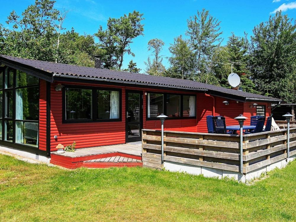Stunning Holiday Home in Falster Near Sea