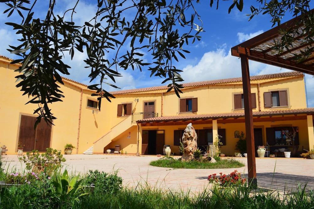 B&B Antico Frantoio Featured Image