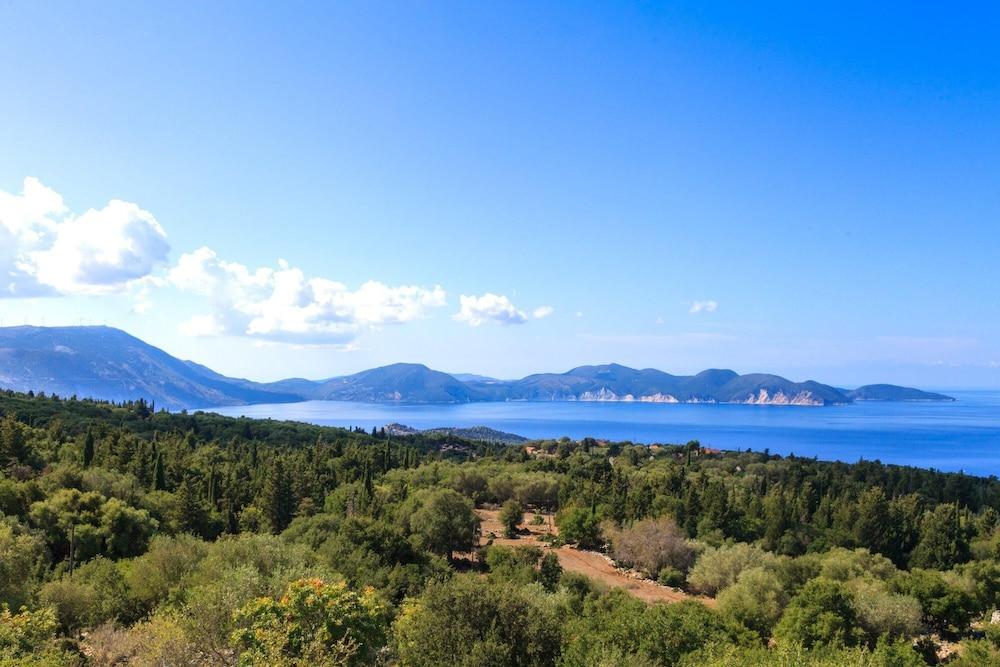 Villa Aetos Large Private Pool Sea Views A C Wifi Eco-friendly - 921 Room
