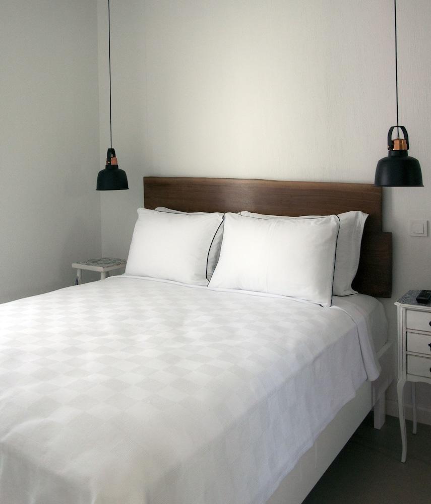 Sakula Otel Room