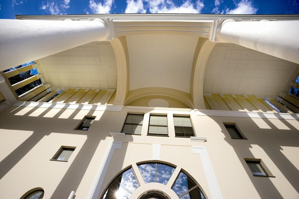 رودينا جراند هوتل آند سبا المنطقة الخارجية