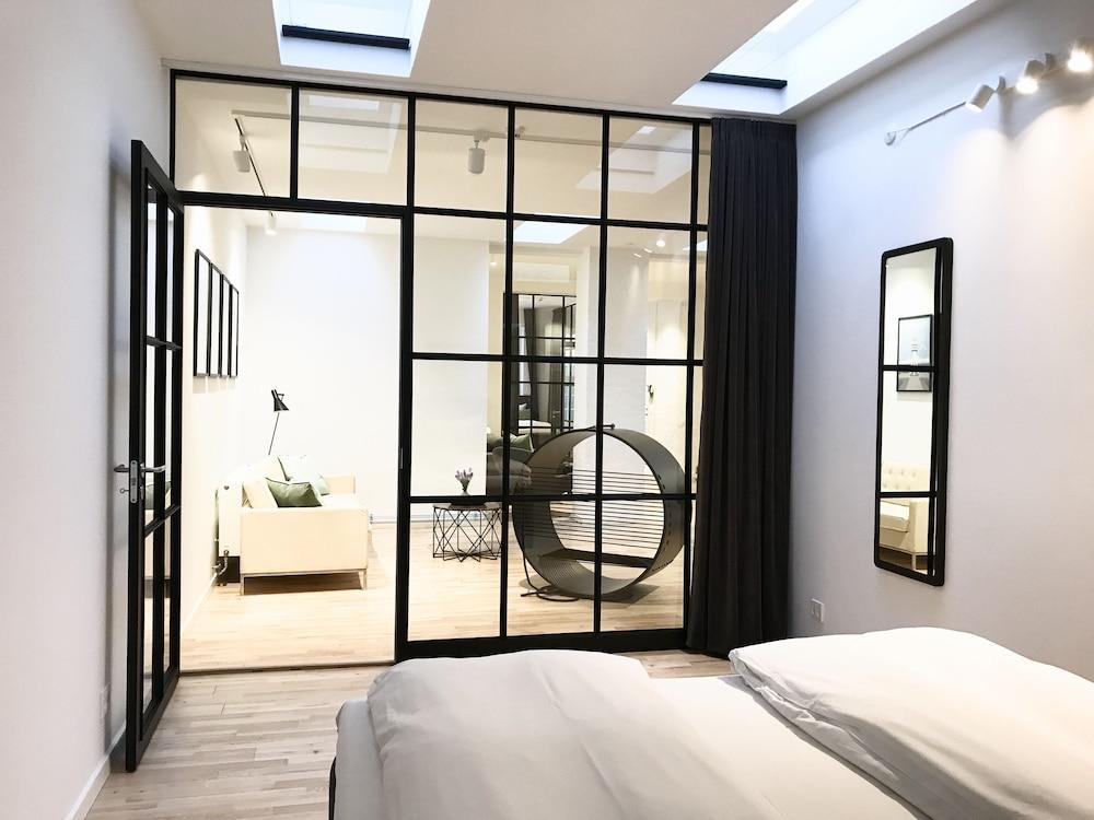 The Nordic Collection V Room