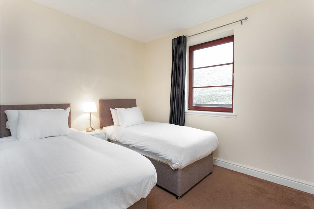 Elliot Suite No15 – Donnini Apartments Room