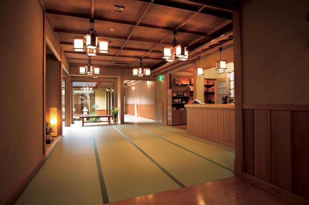Ryokusuitei Reception
