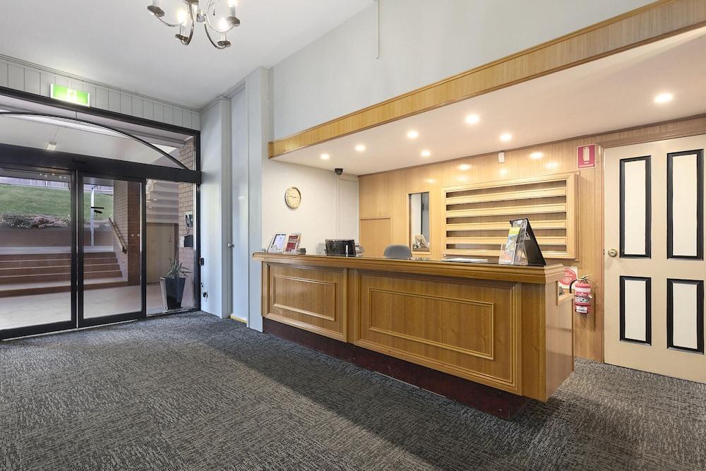 Commodore Regent Launceston Reception